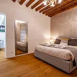 G&s - Housevenice Center Apartman *